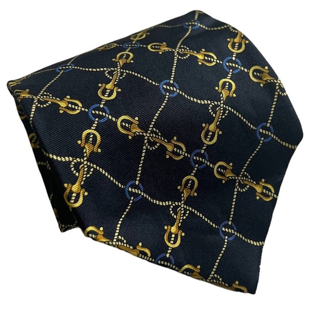 Beaufort Tie Rack Navy Blue Gold Chain Link Lattice Pattern Silk Tie